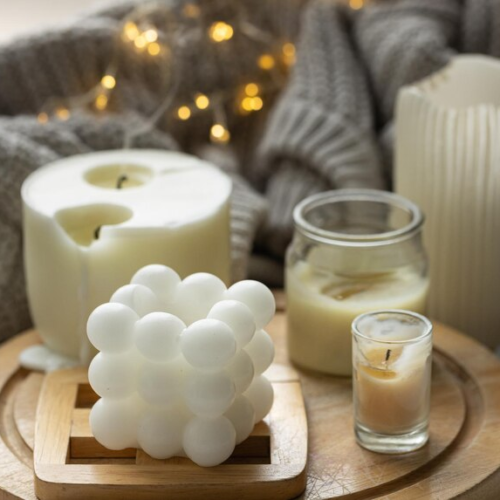 Differences Between Soy Wax Candles & Paraffin Candles